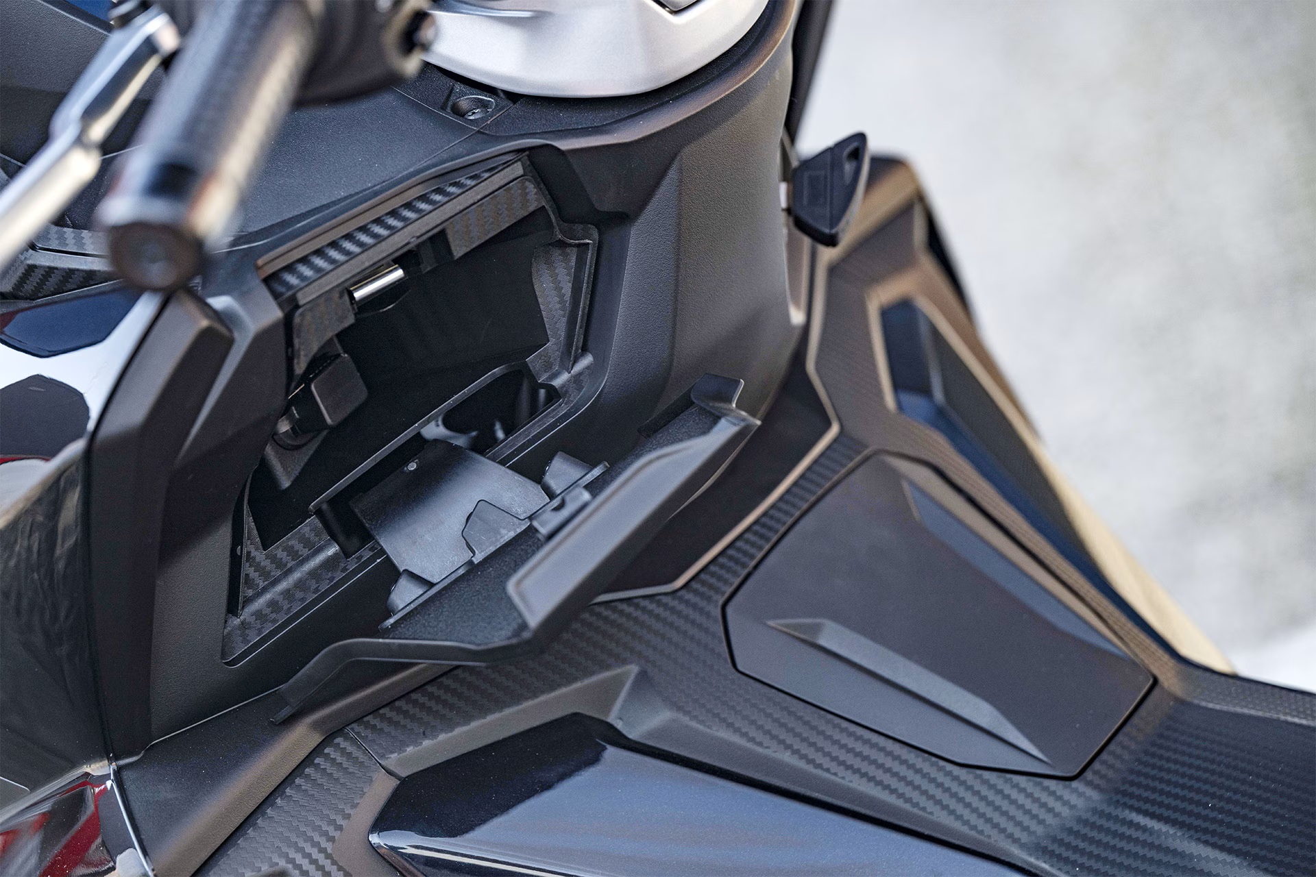 Investom moto Zlín, Aprilia SR GT 200