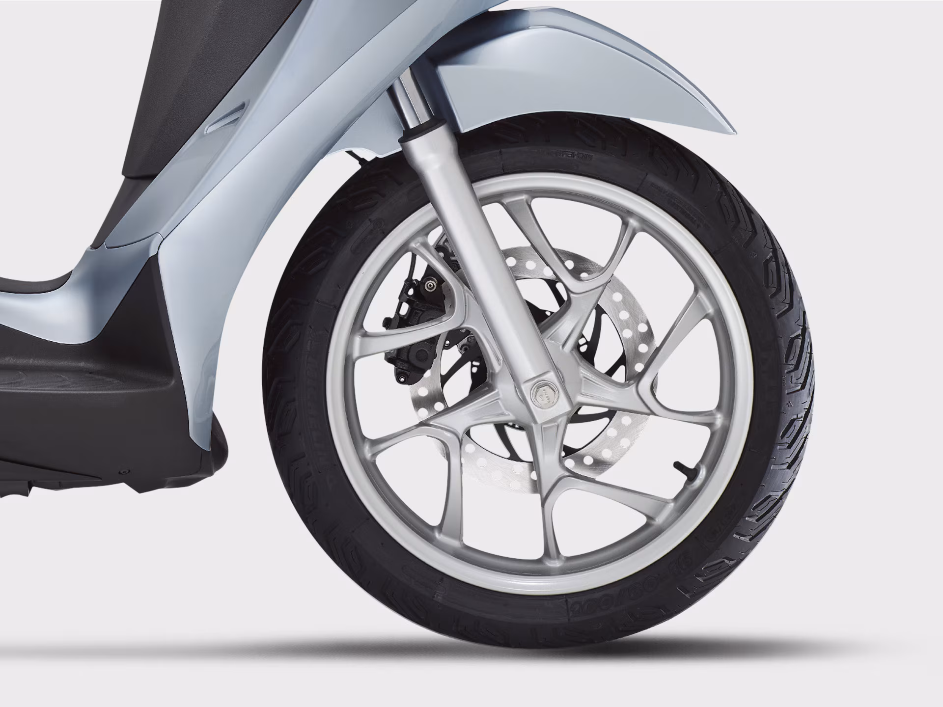 Investom moto Zlín, Piaggio Medley 125