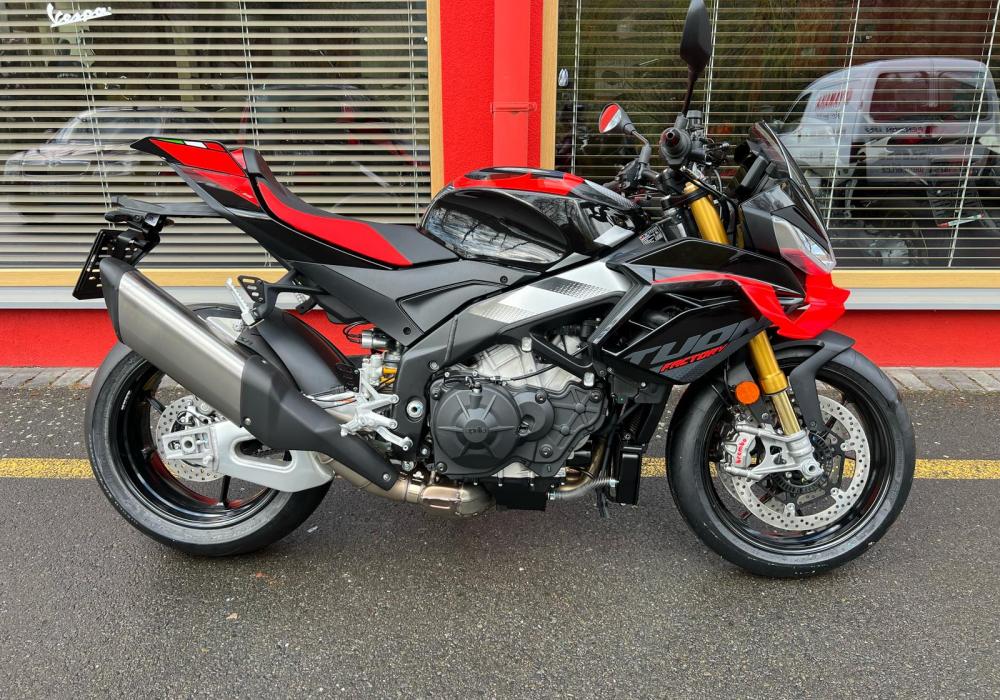 Aprilia Tuono V4 1100 Factory