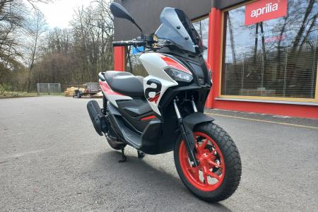 Investom moto Zlín, Aprilia SR GT Sport 125