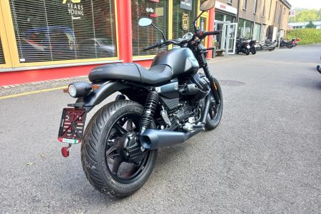 Investom moto Zlín, Moto Guzzi V7