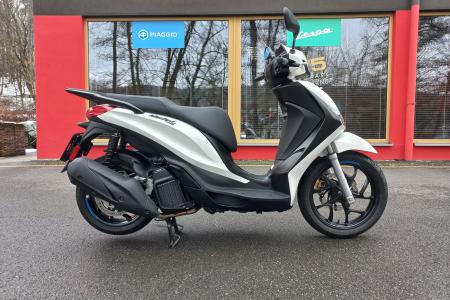 Investom moto Zlín, Piaggio Medley 125 předváděcí