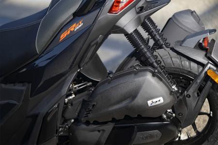 Investom moto Zlín, Aprilia SR GT 200