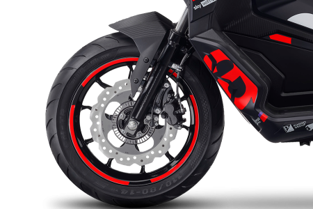 Investom moto Zlín, Aprilia SR GT Replica 125