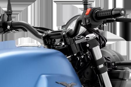 Investom moto Zlín, Moto Guzzi V7 Stone