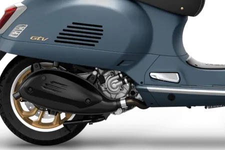 Investom moto Zlín, Vespa GTV 310 Officina 8