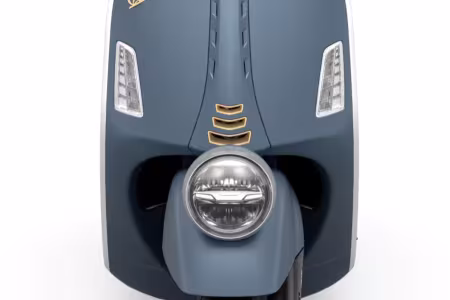 Investom moto Zlín, Vespa GTV 310 Officina 8