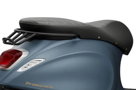 Investom moto Zlín, Vespa Primavera 125 Officina 8