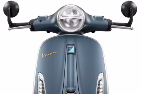 Investom moto Zlín, Vespa Primavera 125 Officina 8