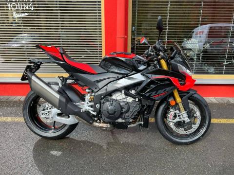 Aprilia Tuono V4 1100 Factory